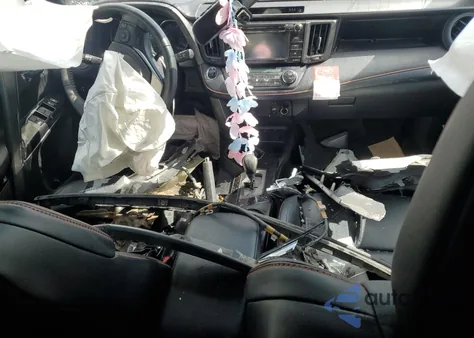 2017 Toyota Rav4 Se z USA, uszkodzony, nr VIN 2T3NFREV5HW404383